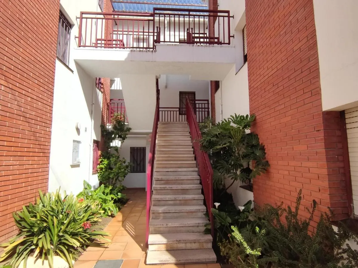 Apartamento Acogedor Cerca Del Centro Y Playa En Platja D'Aro, Con Balcon Y Cocina Equipada - Es-209-44