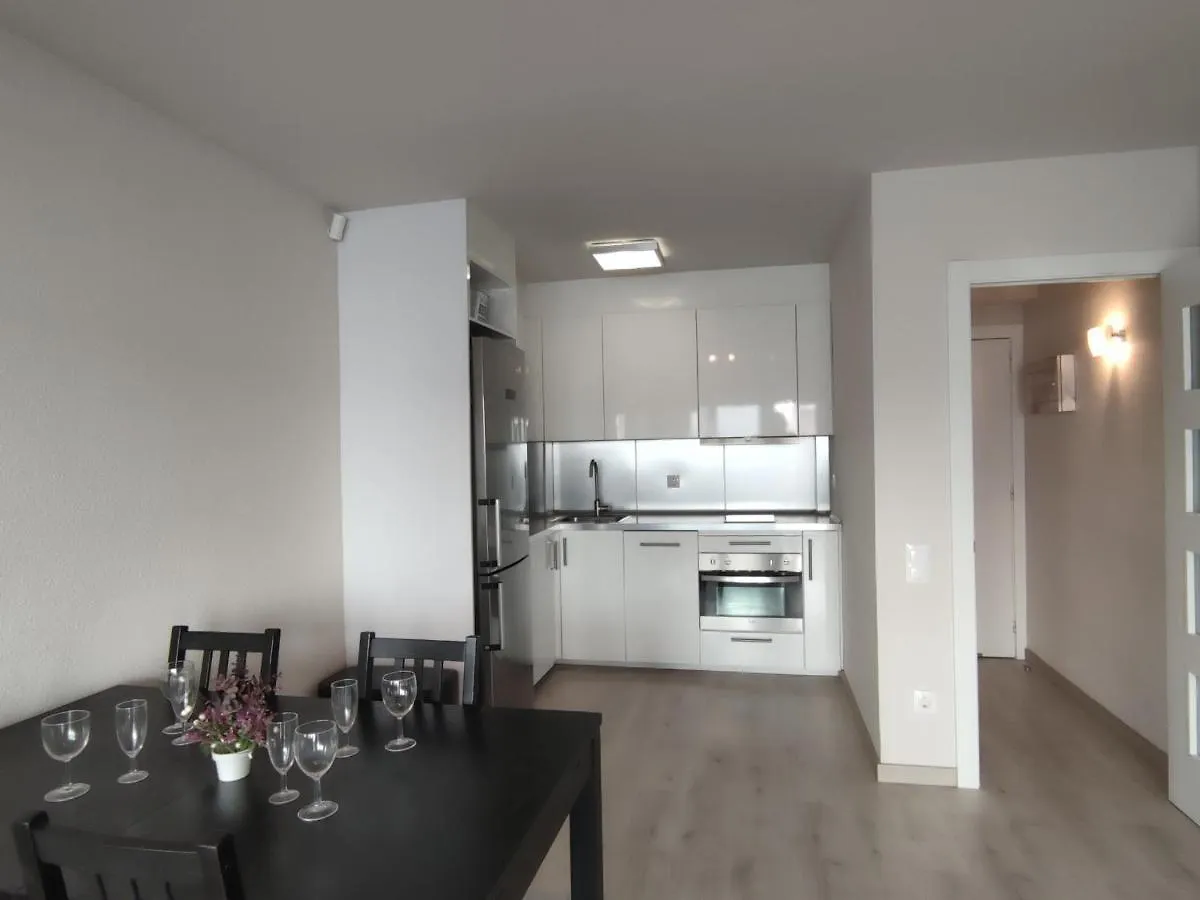 Apartment Apartamento Acogedor Cerca Del Centro Y Playa En Platja D'Aro, Con Balcon Y Cocina Equipada - Es-209-44